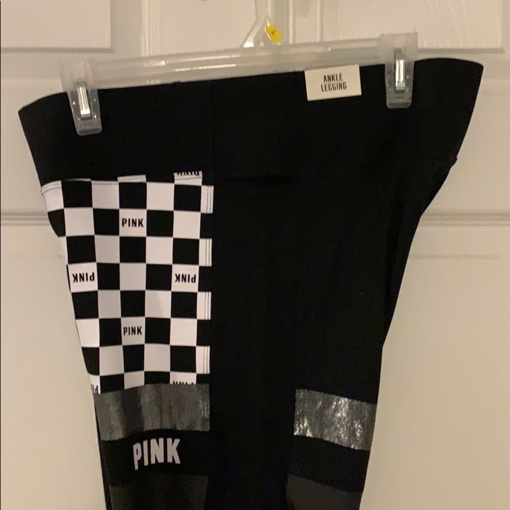 Vs Pink Checkerboard Yoga Pants Large NWT